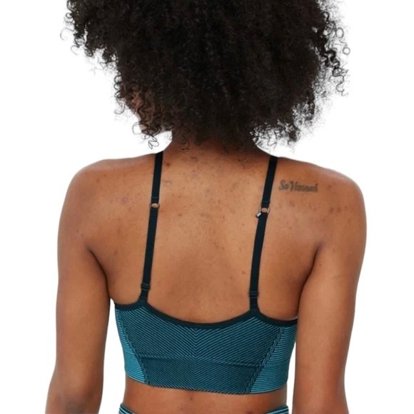 Offline by Aerie Seamless Two Tone Sports Bra Size XL NWT/NEW - Picture 3 of 10